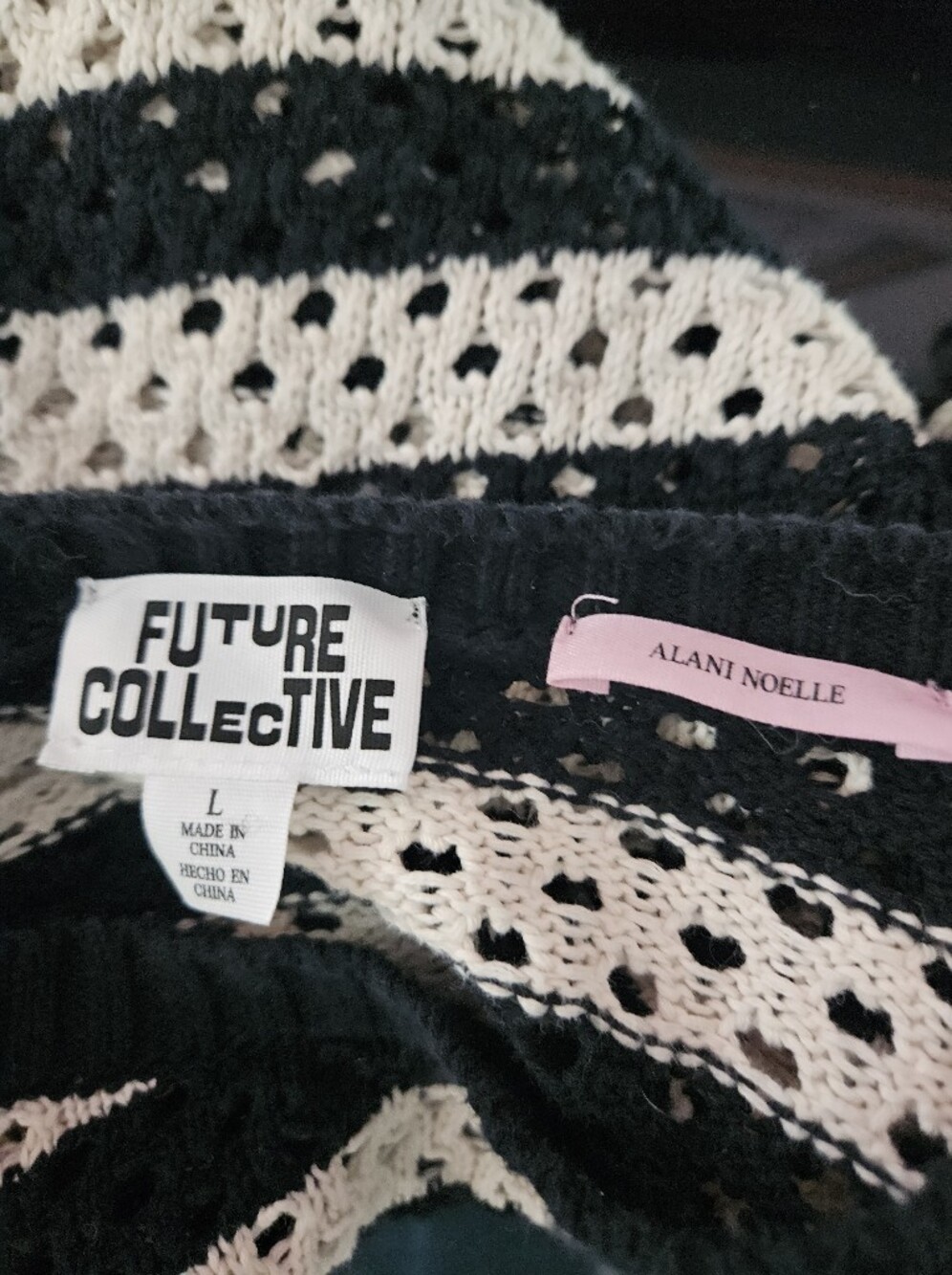 Future Collective Cropped Sweater Large - Picture 4 of 4